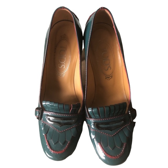 TOD’s patent turquoise pumps - Picture 3 of 10
